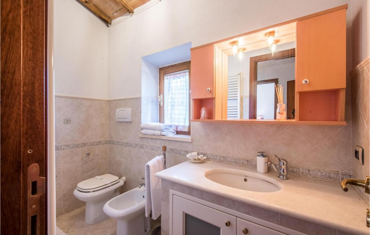Gorgeous Home In Montalcino With Kitchen 외부 사진
